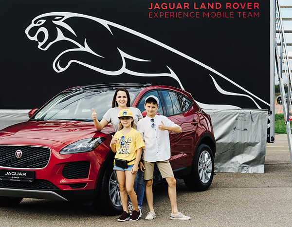 хроника-хроника-Jaguar-Land-Rover_186_гот_146_0